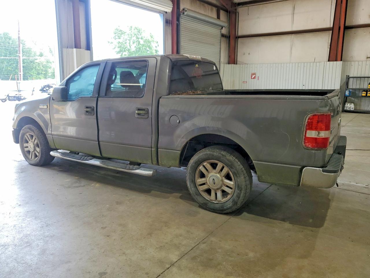 2007 Ford F150 VIN 1FTPW12VX7FA67062 photo 2