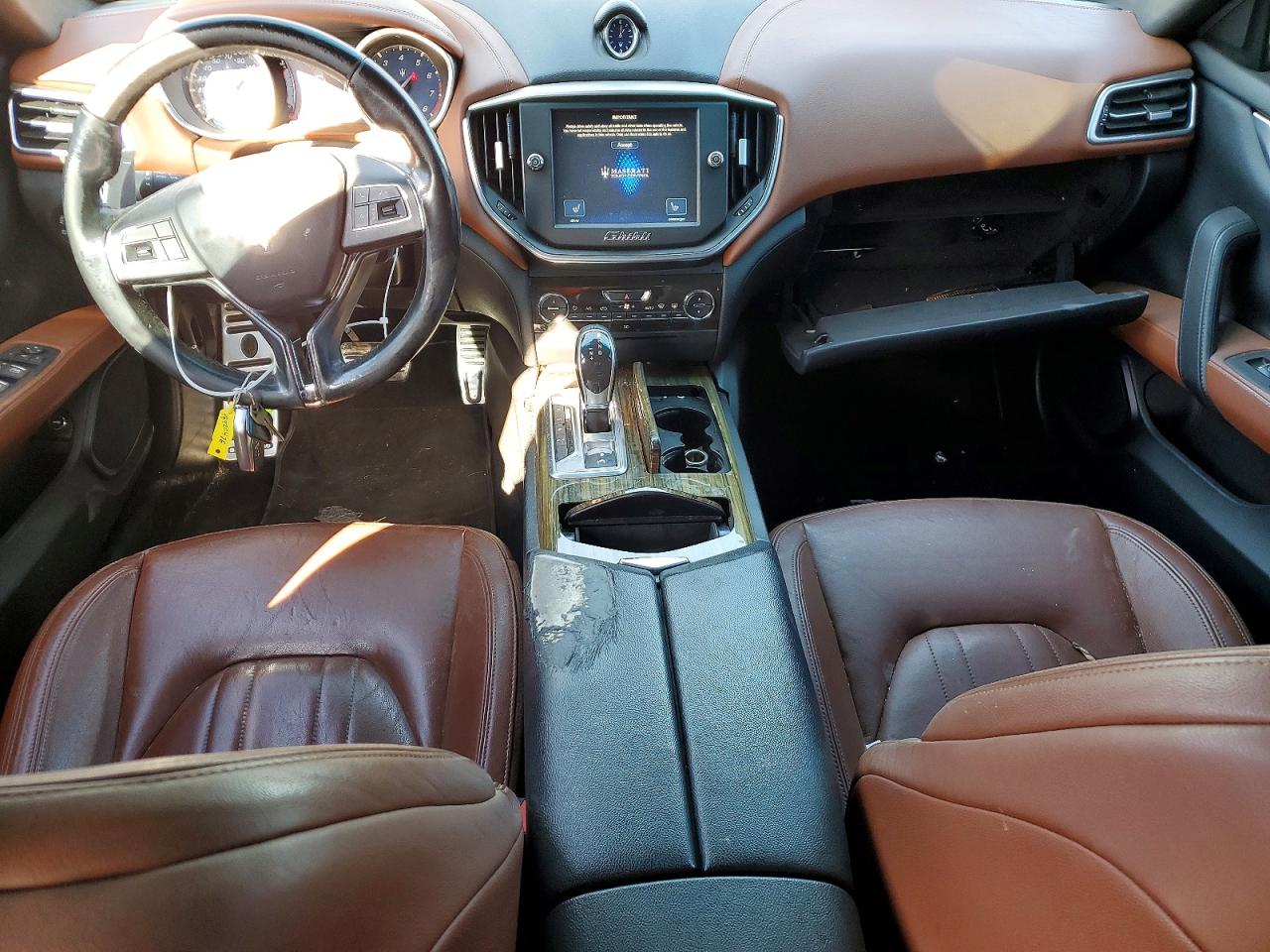 2014 Maserati All models VIN ZAM57RTA9E1085914 photo 8