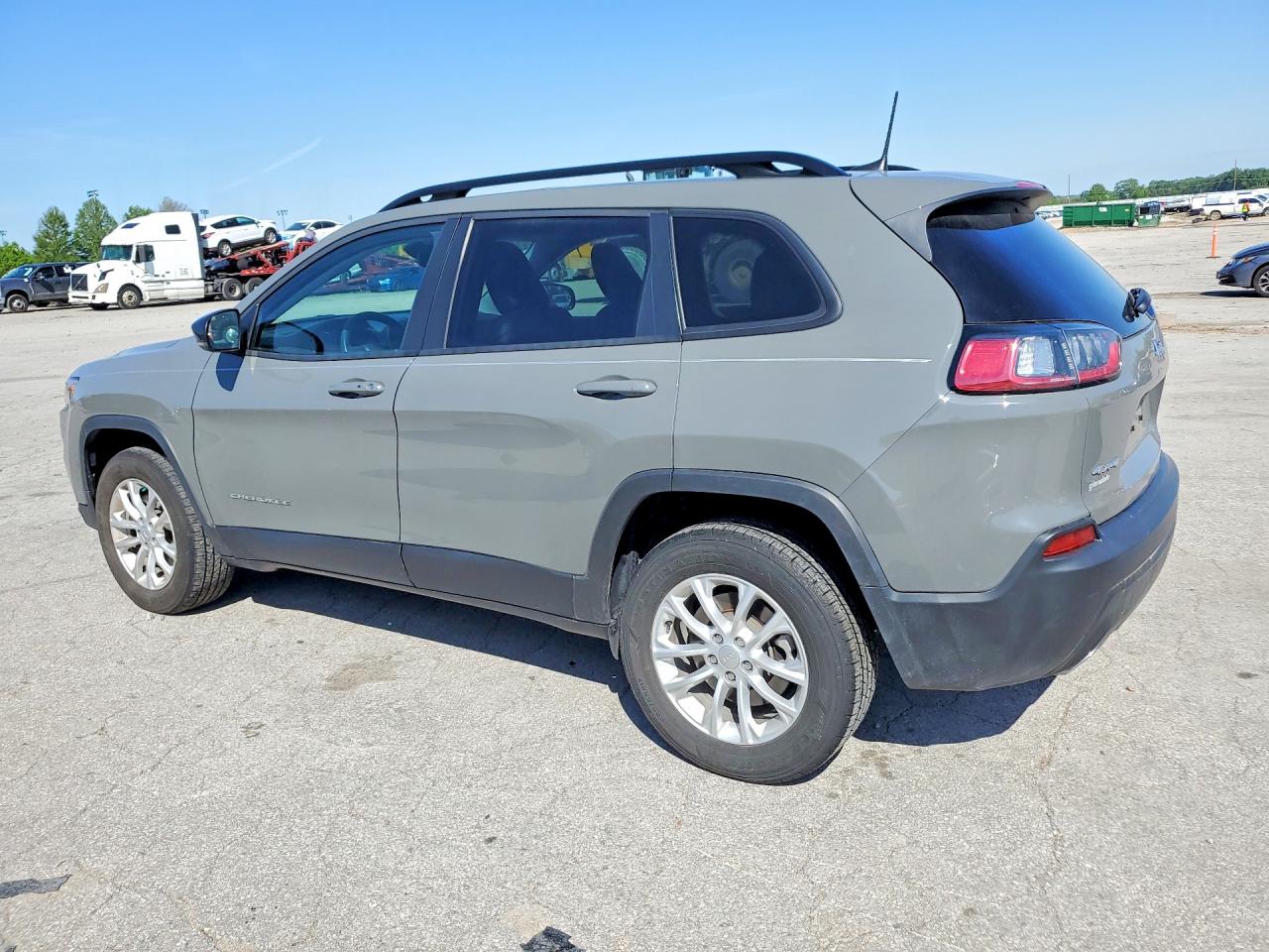 2022 Jeep Grand cher VIN 1C4PJMMN7ND541345 photo 2