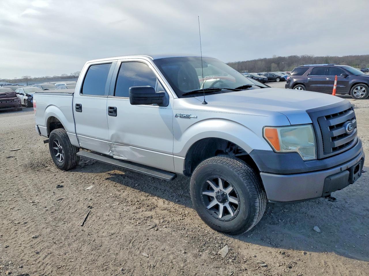 2010 Ford F150 VIN 1FTEW1E89AFC06442 photo 4