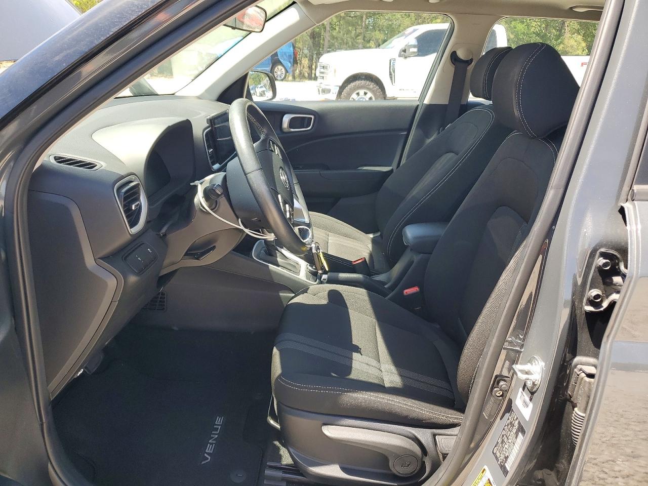2024 Hyundai Venue VIN KMHRC8A35RU309597 photo 7