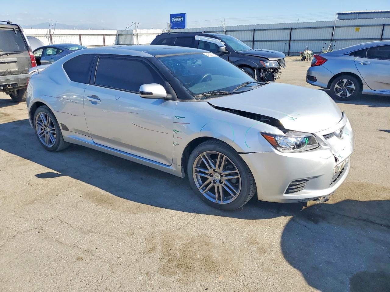 2011 Scion Tc VIN JTKJF5C7XB3014989 photo 4
