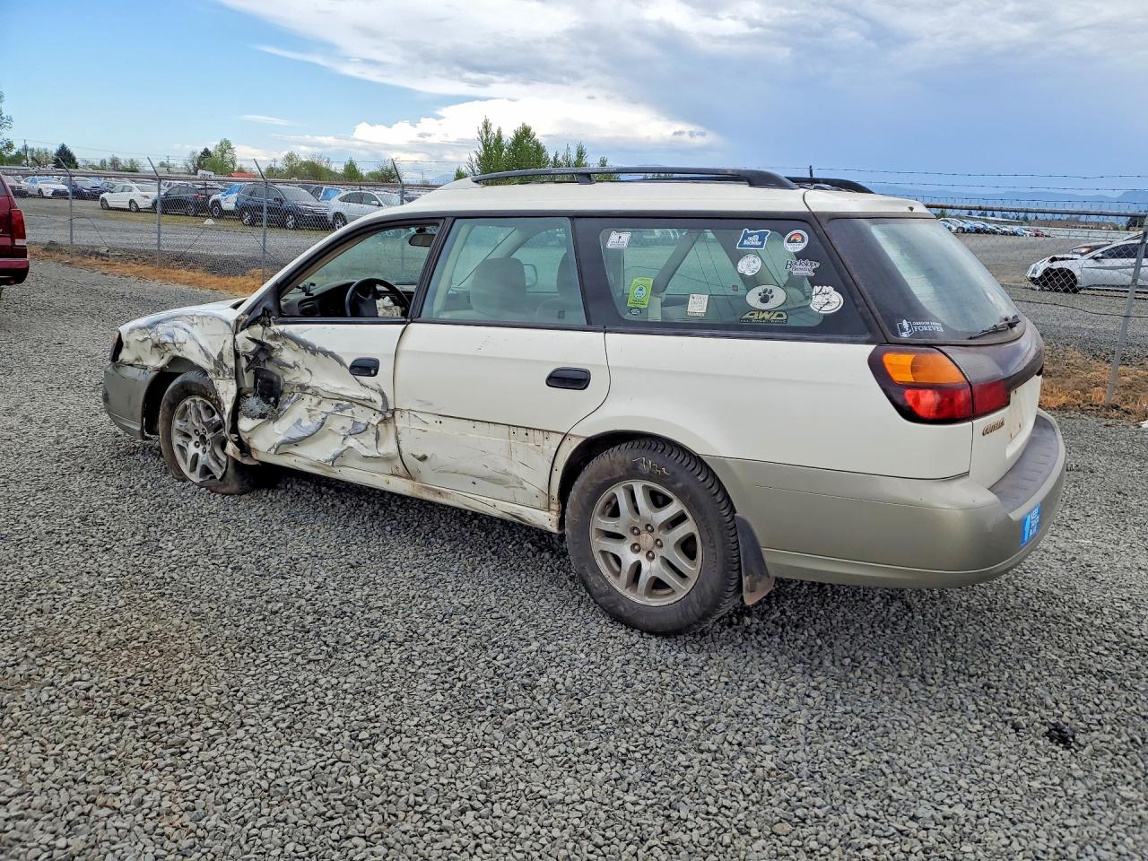 2003 SUBARU LEGACY VIN 4S3BH675336632157 photo 2