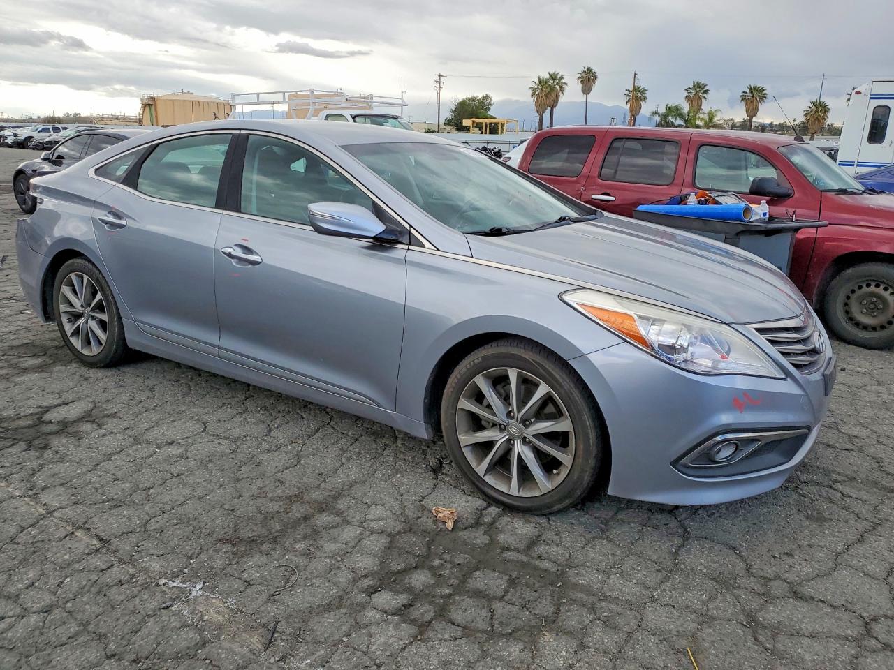 2016 Hyundai Azera VIN KMHFG4JG9GA510226 photo 4