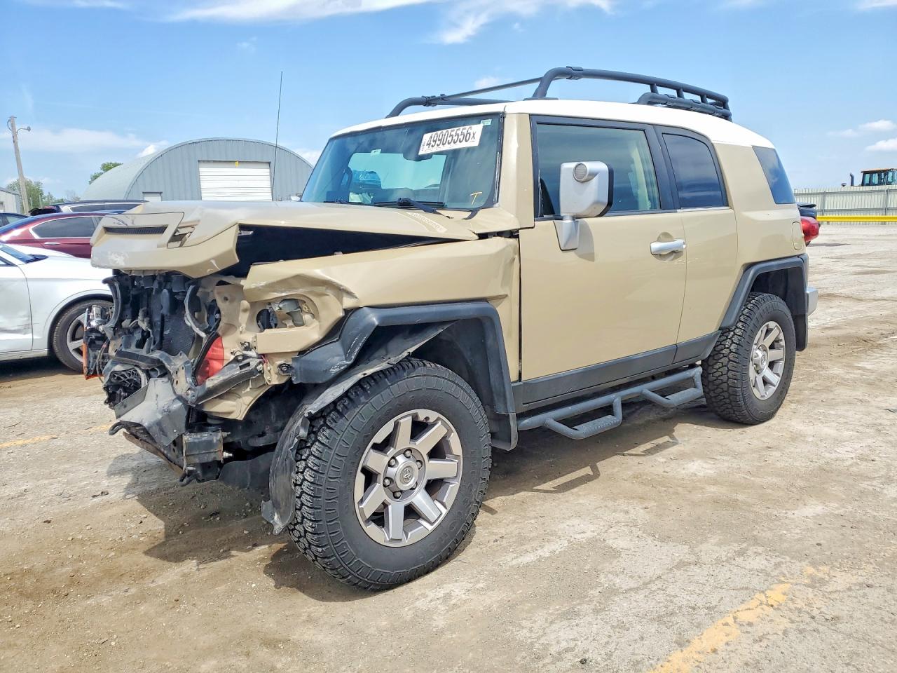 2014 Toyota Fj cruiser VIN JTEBU4BF3EK182807 photo 1