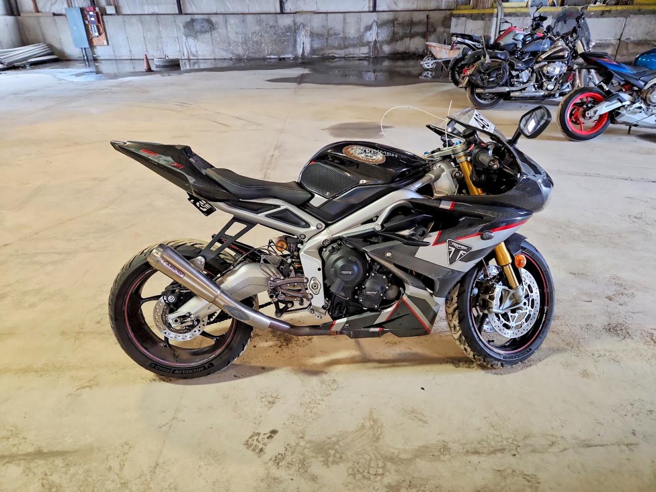 2020 TRIUMPH Daytona VIN SMTA204K5LJAA5056 photo 1