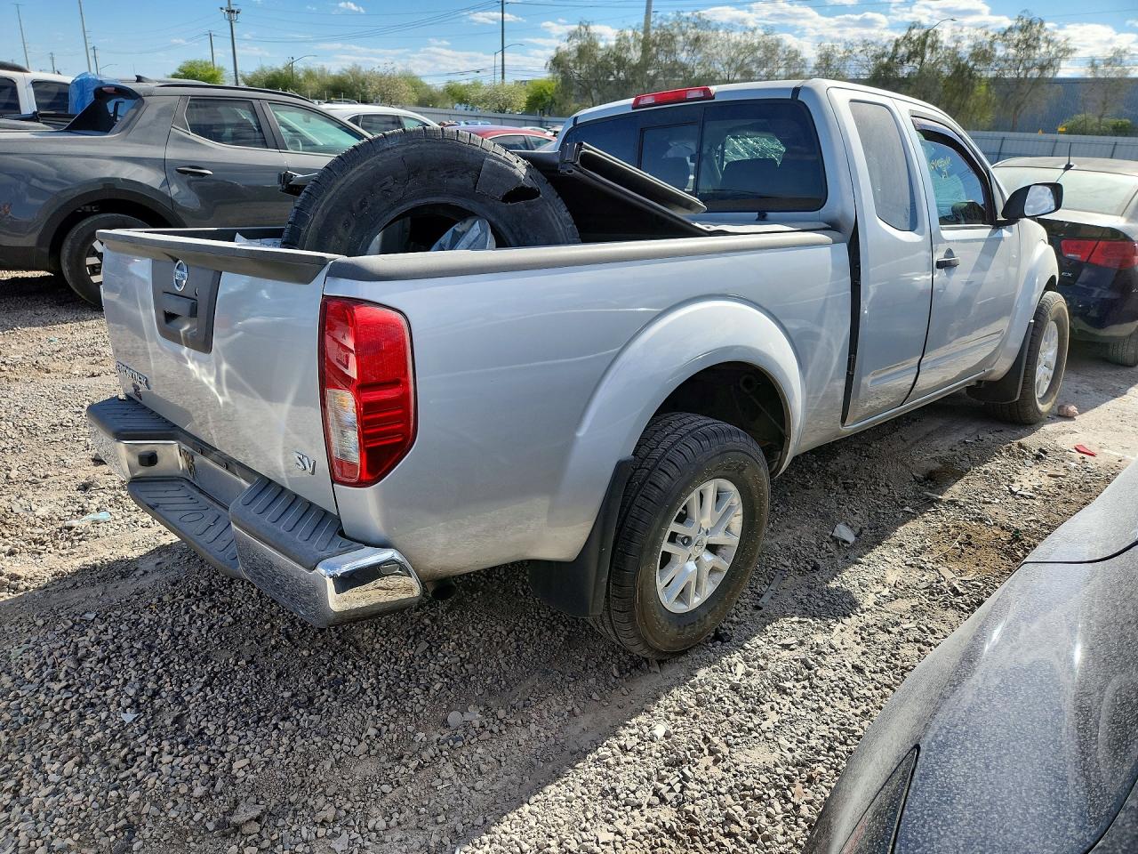 2018 Nissan Frontier VIN 1N6BD0CT2JN725653 photo 3