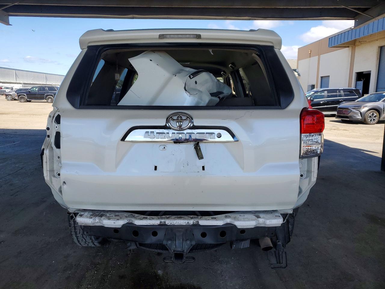 2010 Toyota 4runner VIN JTEZU5JR1A5004581 photo 6