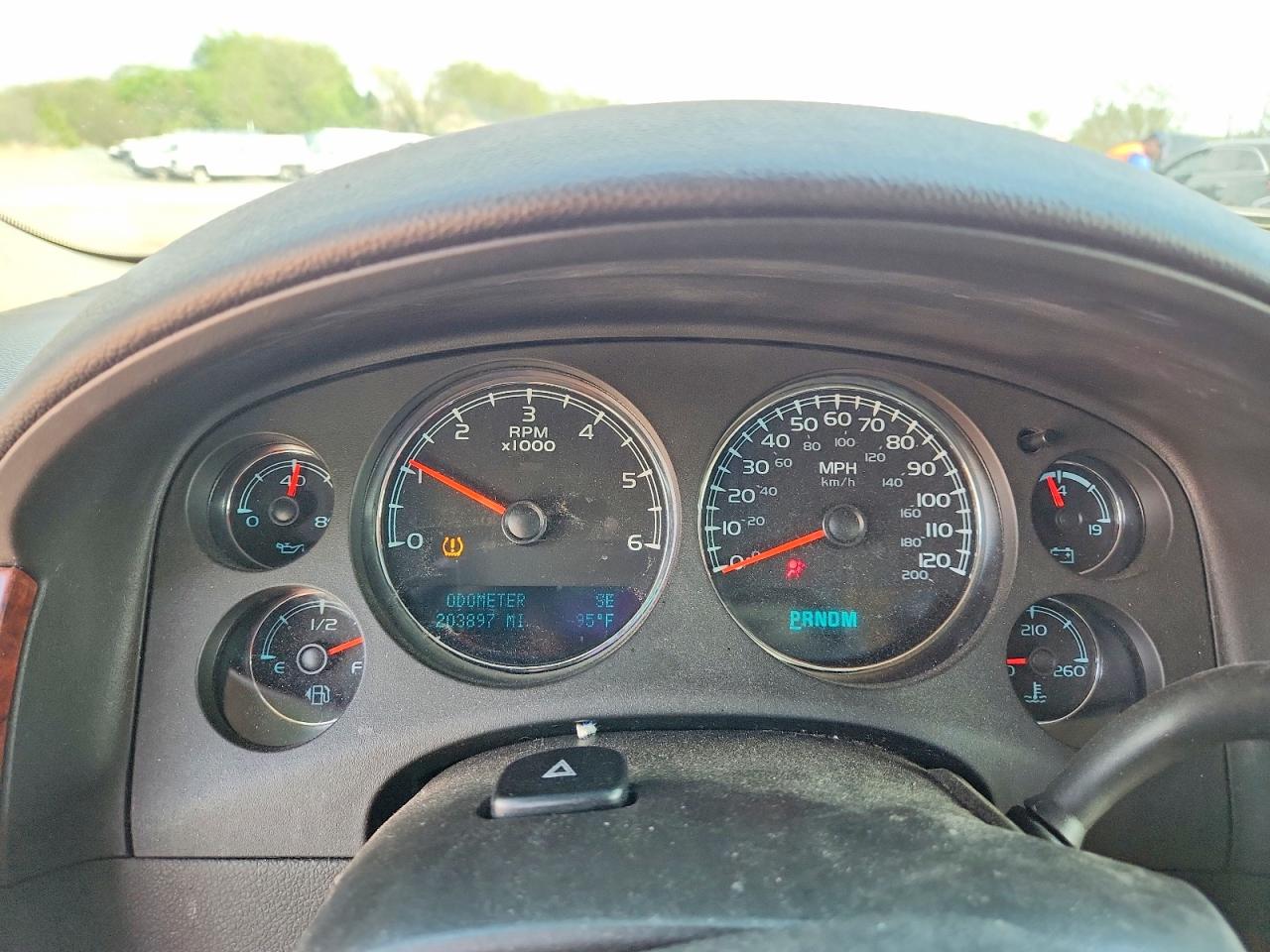 2013 Chevrolet Suburban VIN 1GNSKKE7XDR305406 photo 9