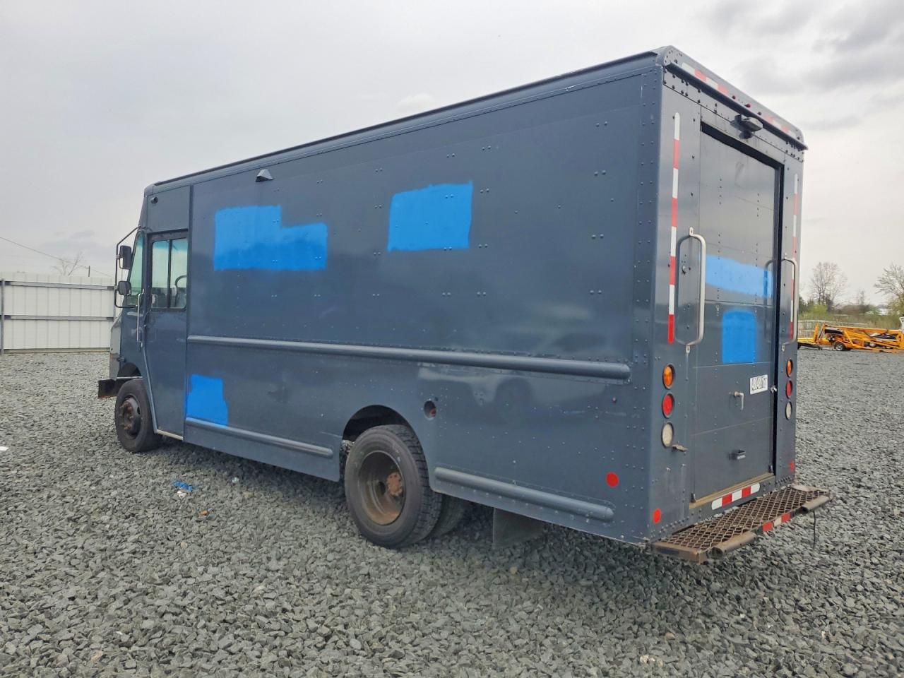 2020 FREIGHTLINER All other VIN 4UZAC2EA0LCLZ6650 photo 2