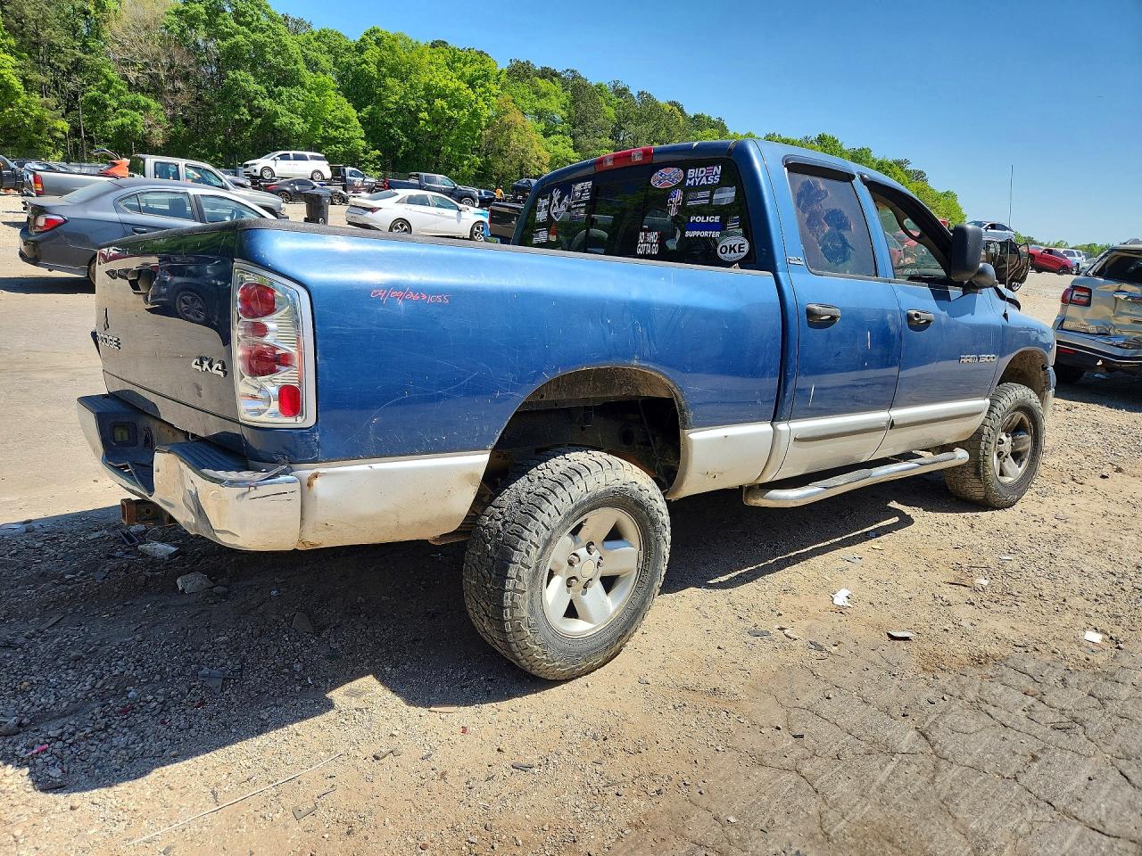 2002 Dodge Ram 1500 VIN 1D7HU18N62S568974 photo 3