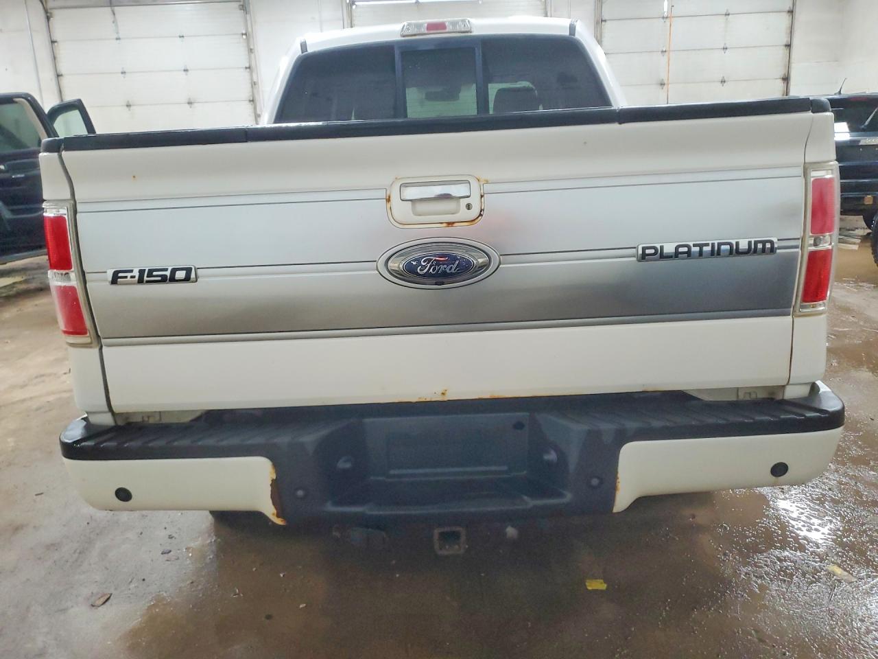 2011 Ford F150 VIN 1FTFW1ET9BFA81517 photo 6