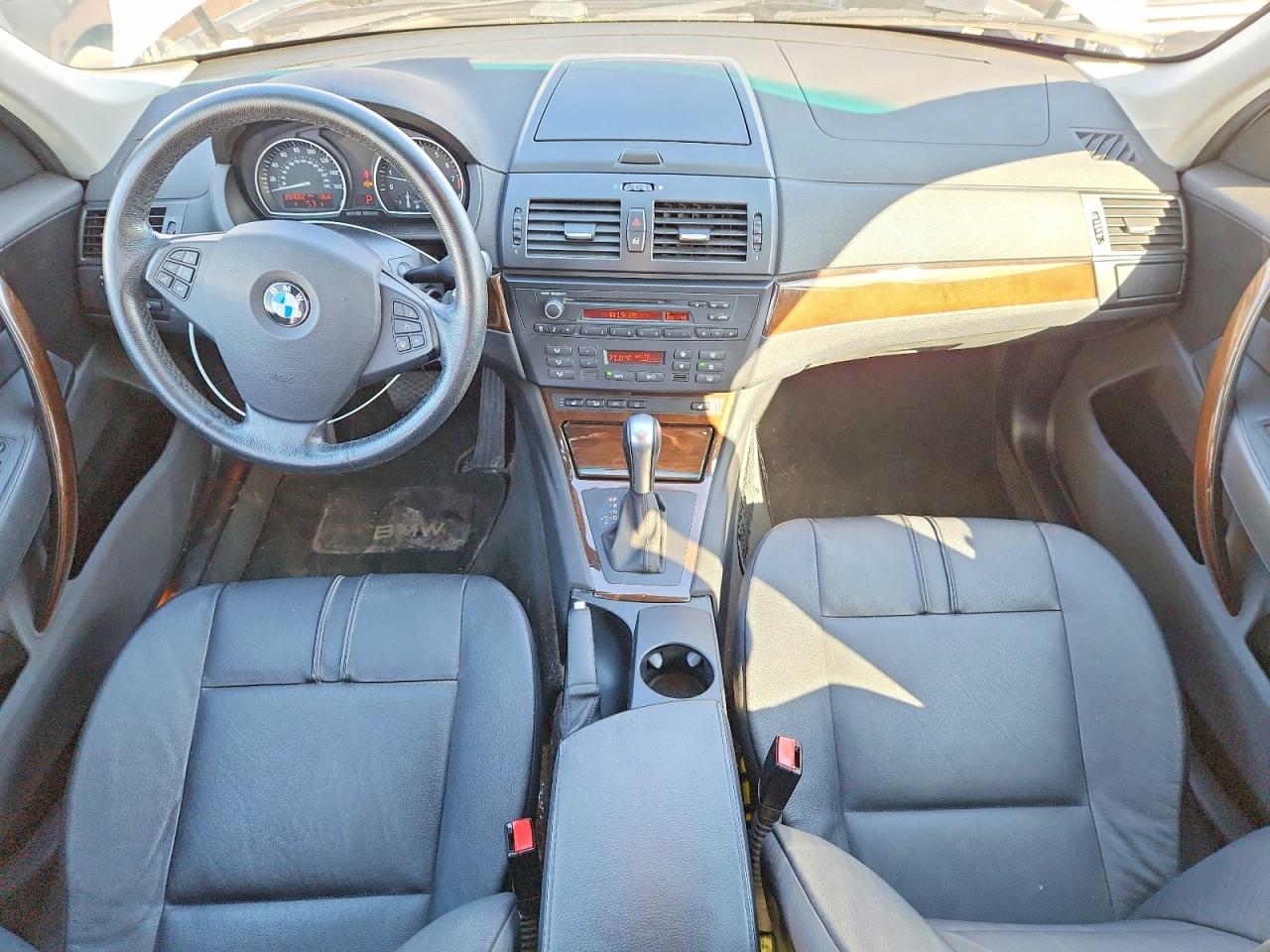 2010 BMW X3 VIN WBXPC9C48AWJ32109 photo 8