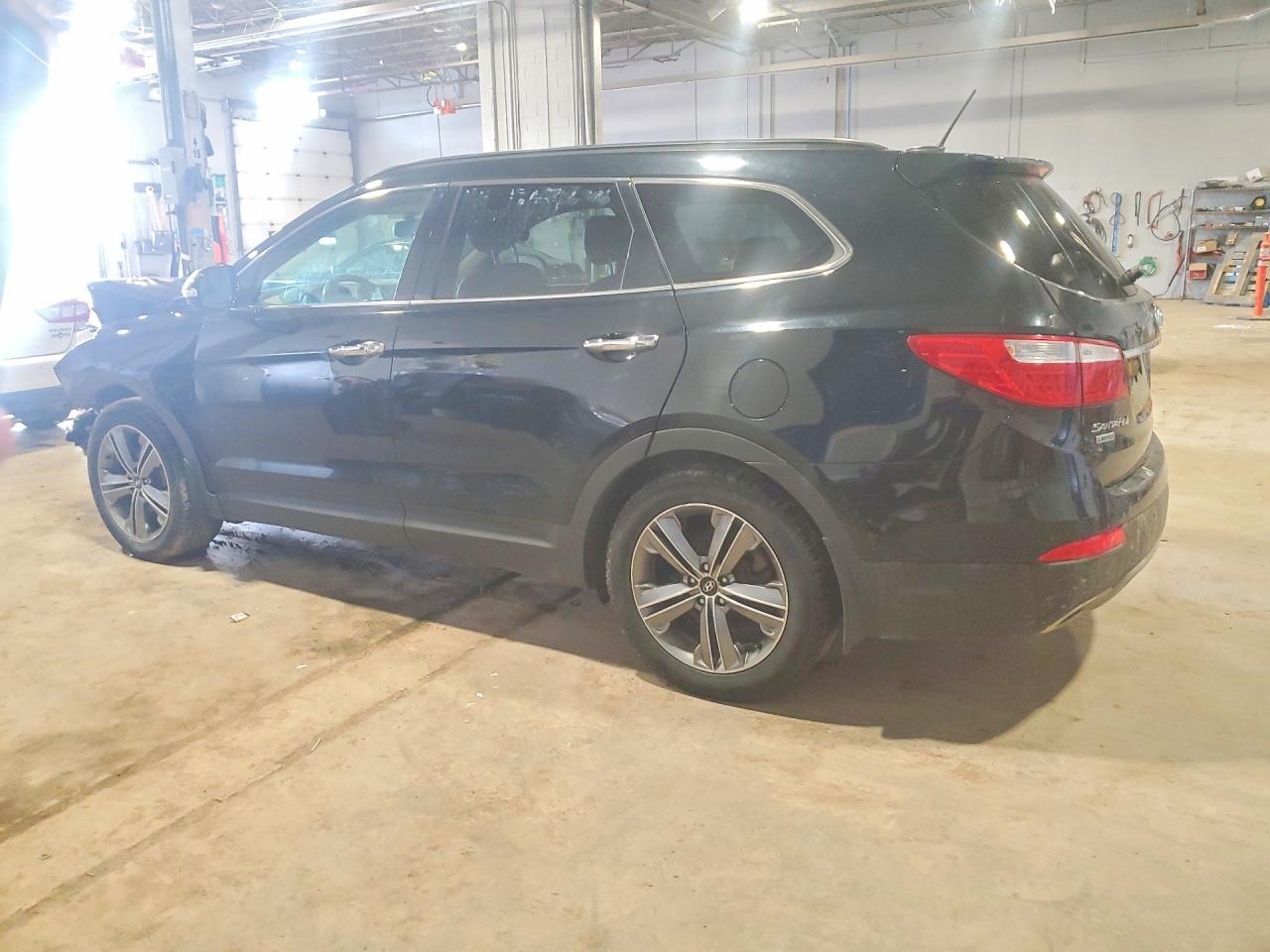 2016 Hyundai Santa fe VIN KM8SNDHF4GU157524 photo 2