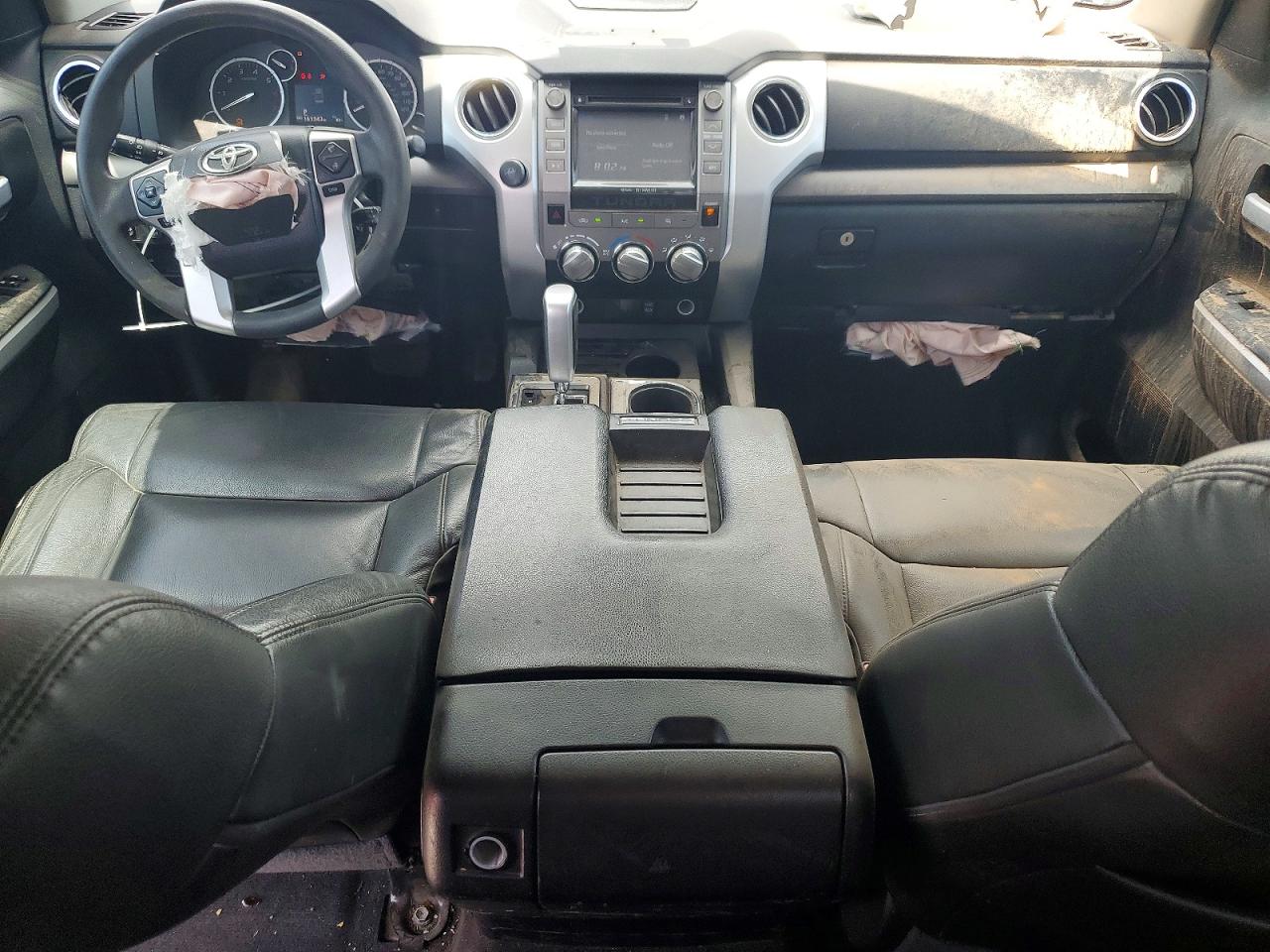 2016 Toyota Tundra VIN 5TFRM5F12GX105410 photo 8