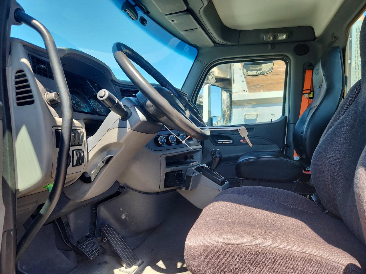 2016 PETERBILT All other VIN 1XPBA48X3GD339884 photo 5
