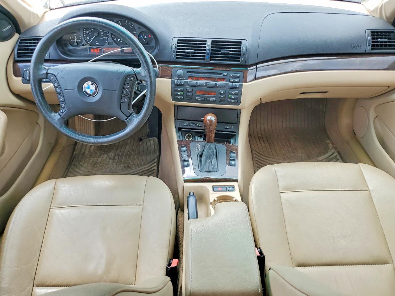2003 BMW 3 series VIN WBAEV33483PD57753 photo 8
