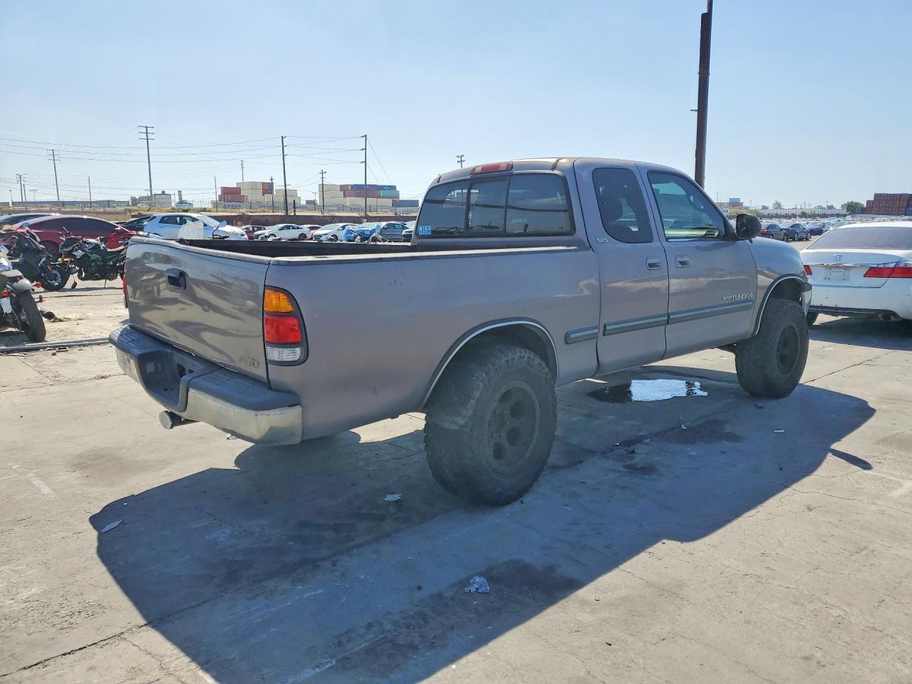 2001 Toyota Tundra VIN 5TBRT34191S187930 photo 3