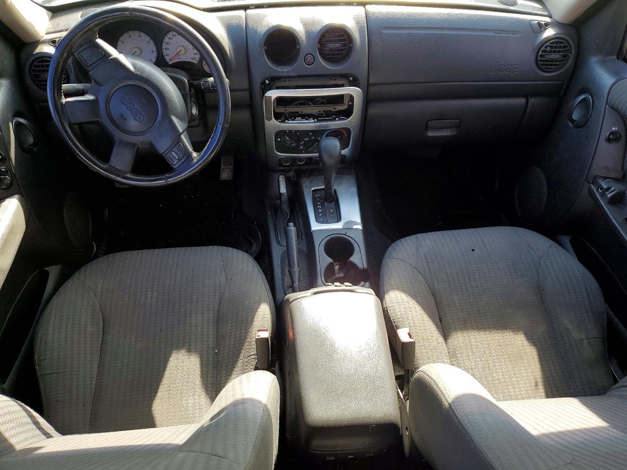 2002 JEEP Liberty VIN 1J4GL48K22W274183 photo 8