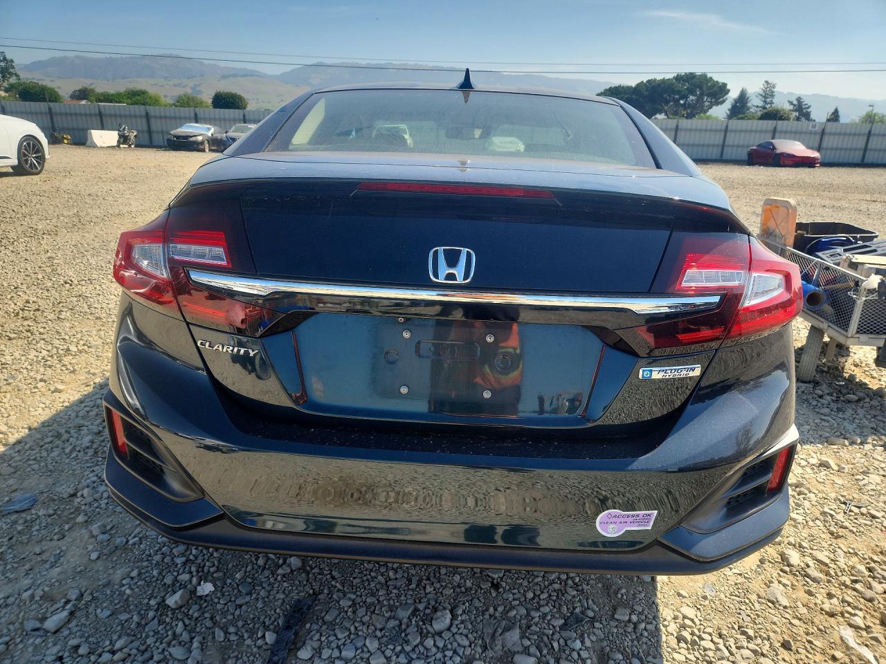 2019 Honda Clarity VIN JHMZC5F12KC003641 photo 6