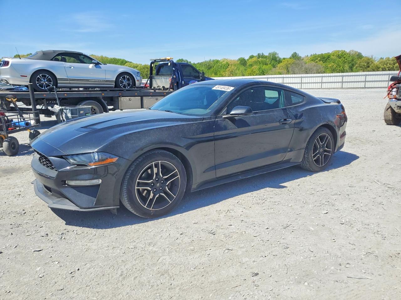 2018 Ford Mustang VIN 1FA6P8TH0J5179396 photo 1