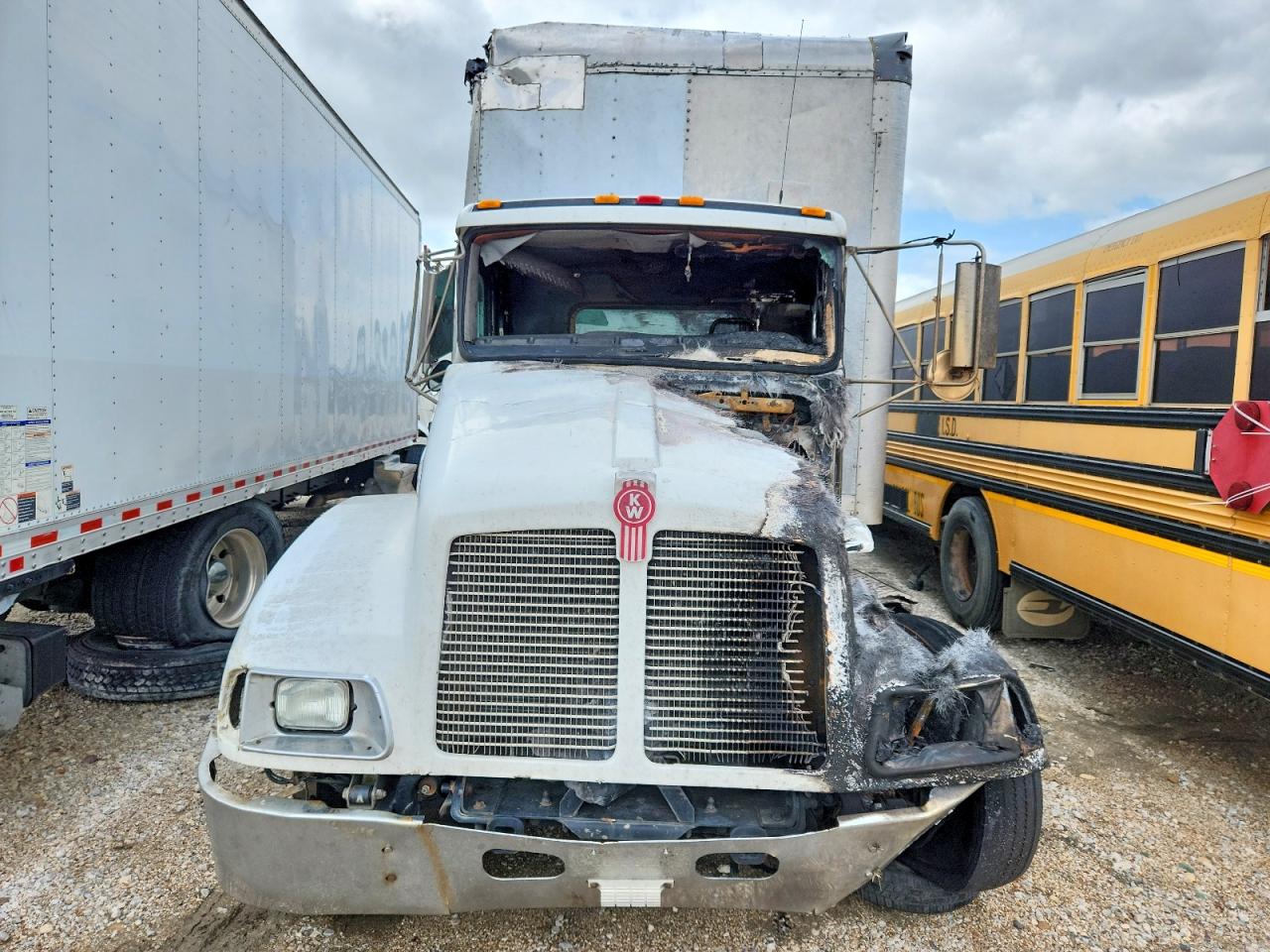 2005 KENWORTH All models VIN 2NKMHZ6X25M074466 photo 9