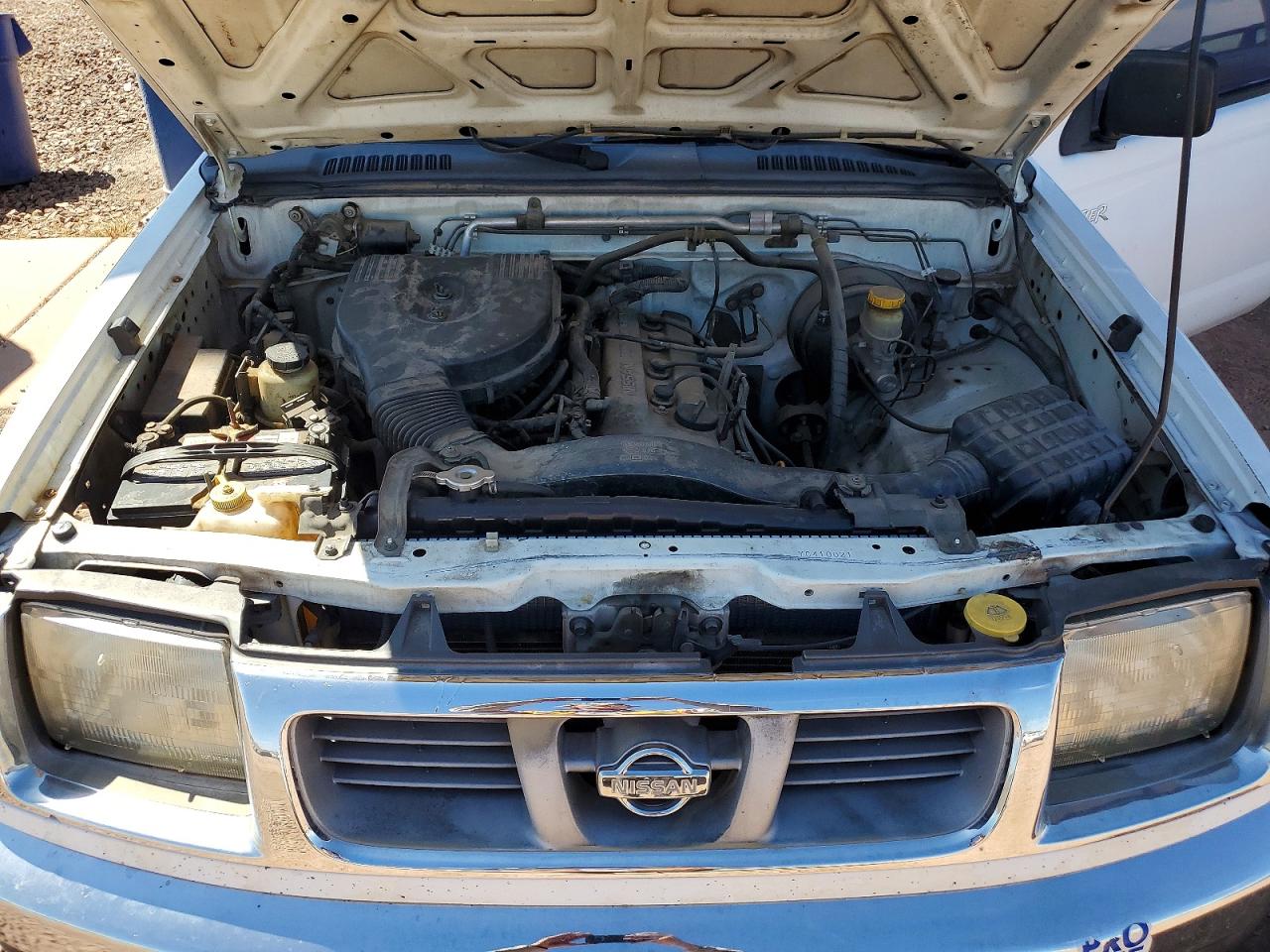 2000 Nissan Frontier VIN 1N6DD21S6YC410021 photo 11