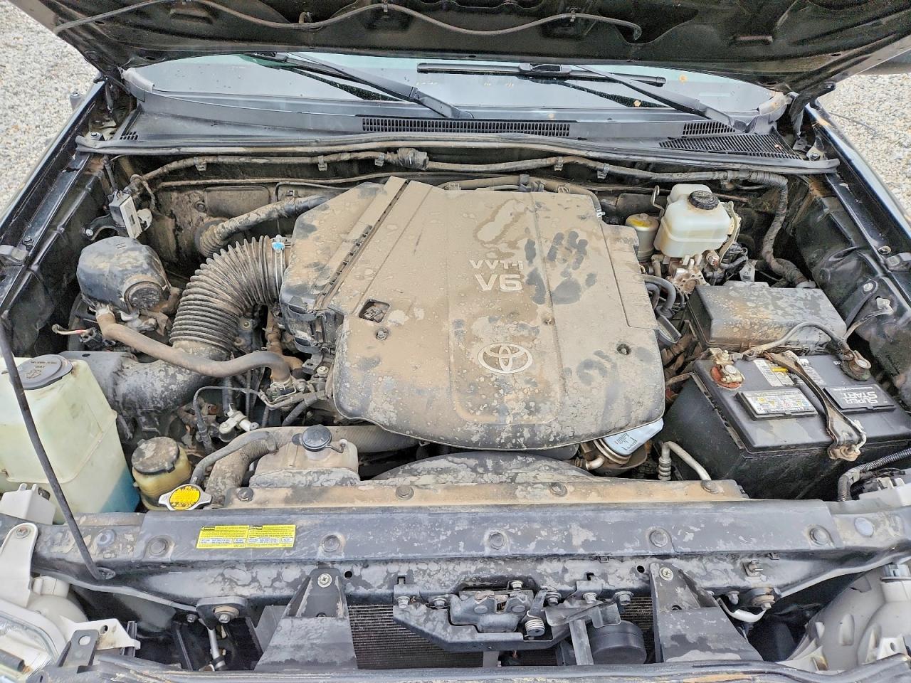 2013 Toyota Tacoma VIN 3TMLU4EN7DM108647 photo 11