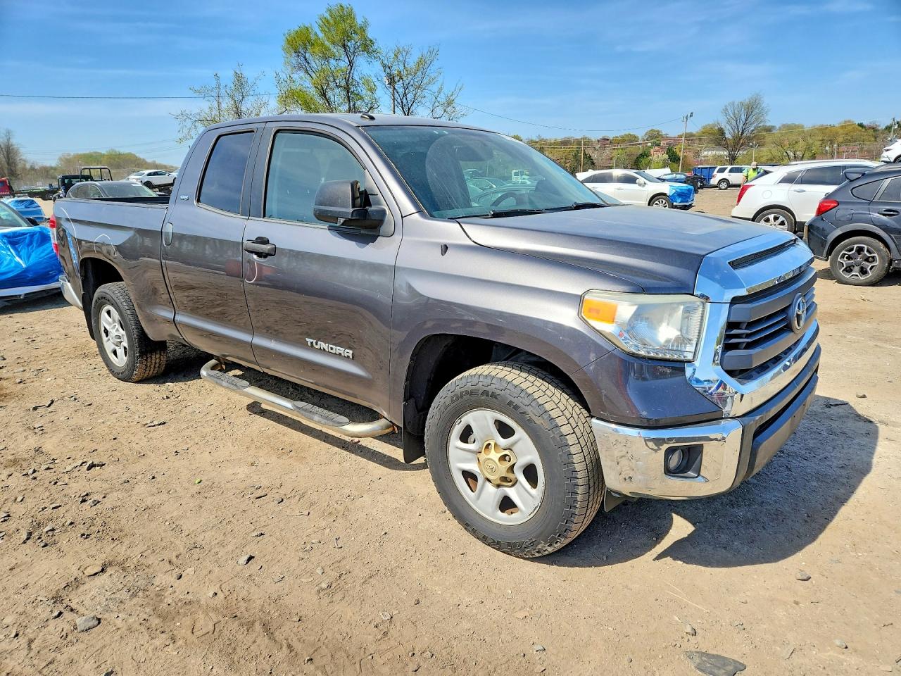 2014 Toyota Tundra VIN 5TFRM5F12EX072485 photo 4
