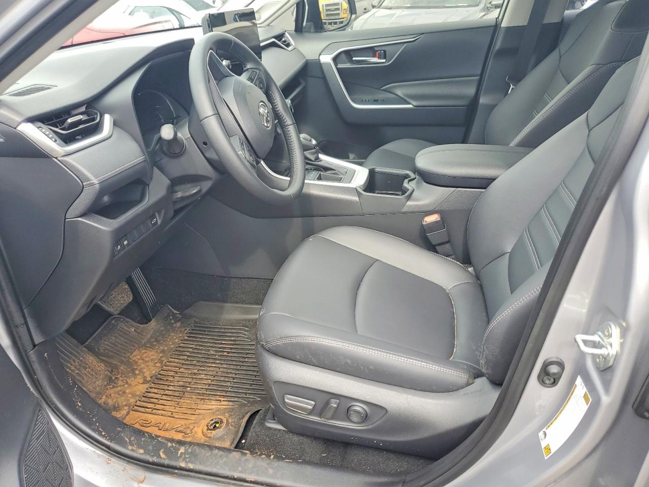 2025 Toyota Rav4 VIN JTMC1RFV2SD136286 photo 7