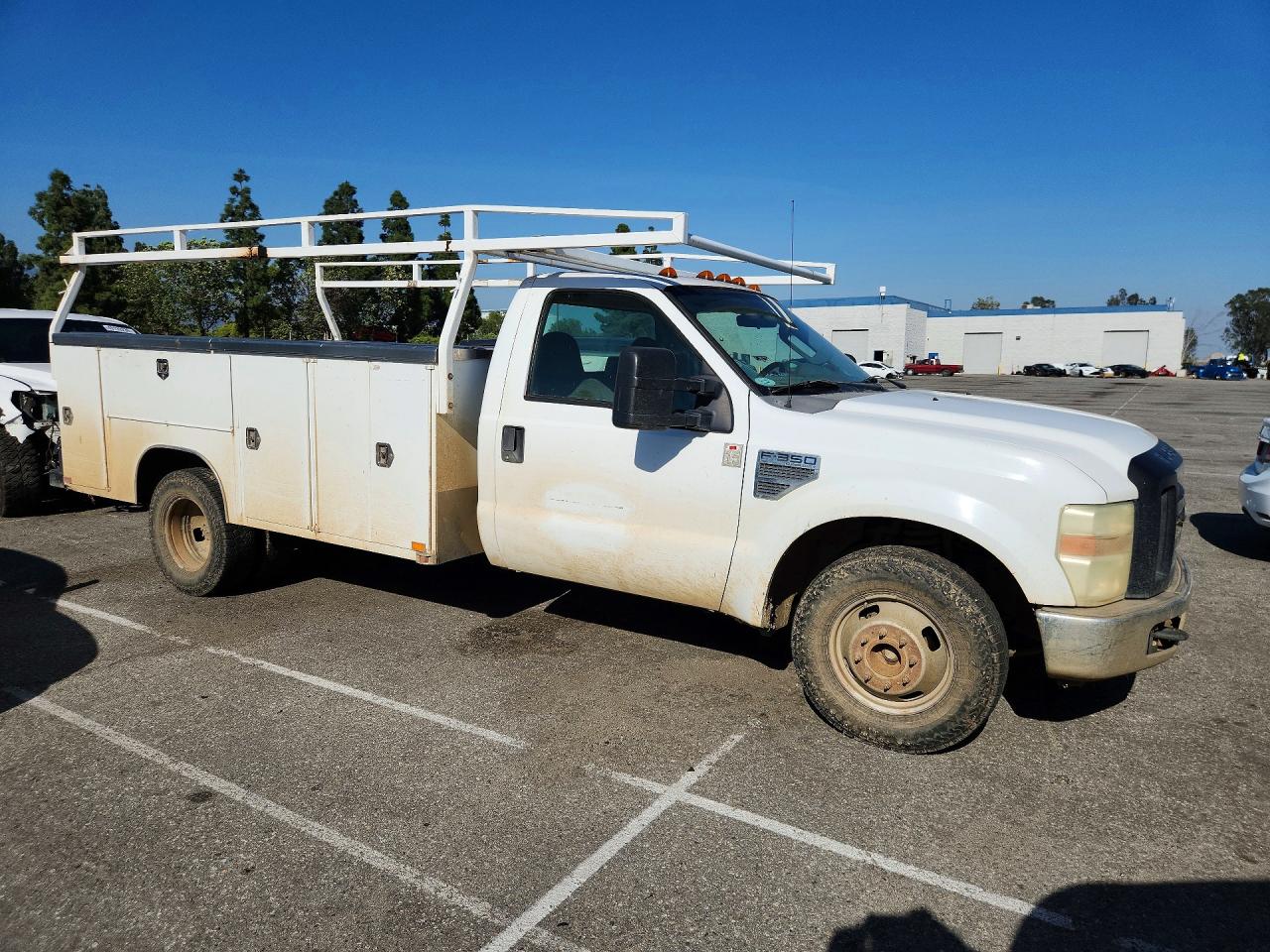 2008 Ford F350 VIN 1FDWF36518EA18952 photo 4