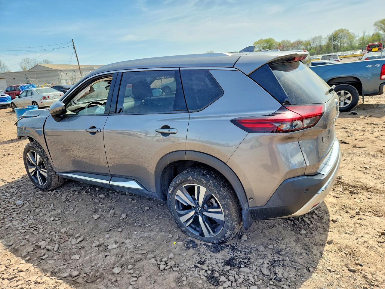 2023 Nissan Rogue VIN JN8BT3DD0PW307095 photo 2