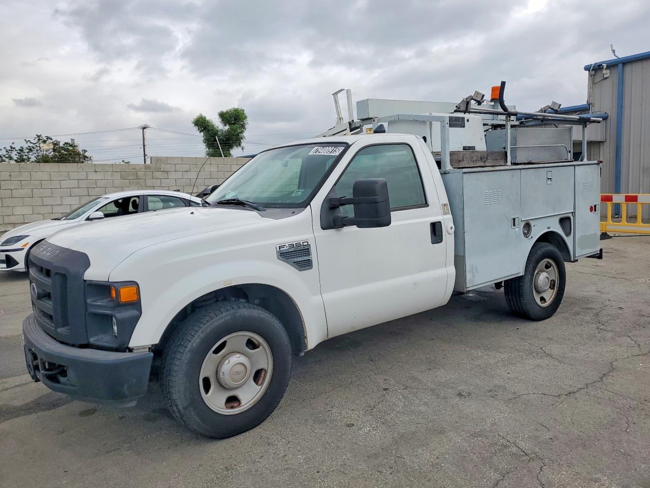 2007 Ford F350 VIN 1FTWF30528EA29455 photo 1