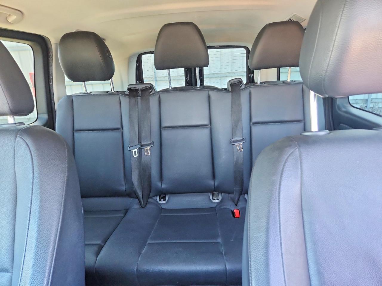 2017 Mercedes-Benz Metris VIN WD4PG2EEXH3317018 photo 10