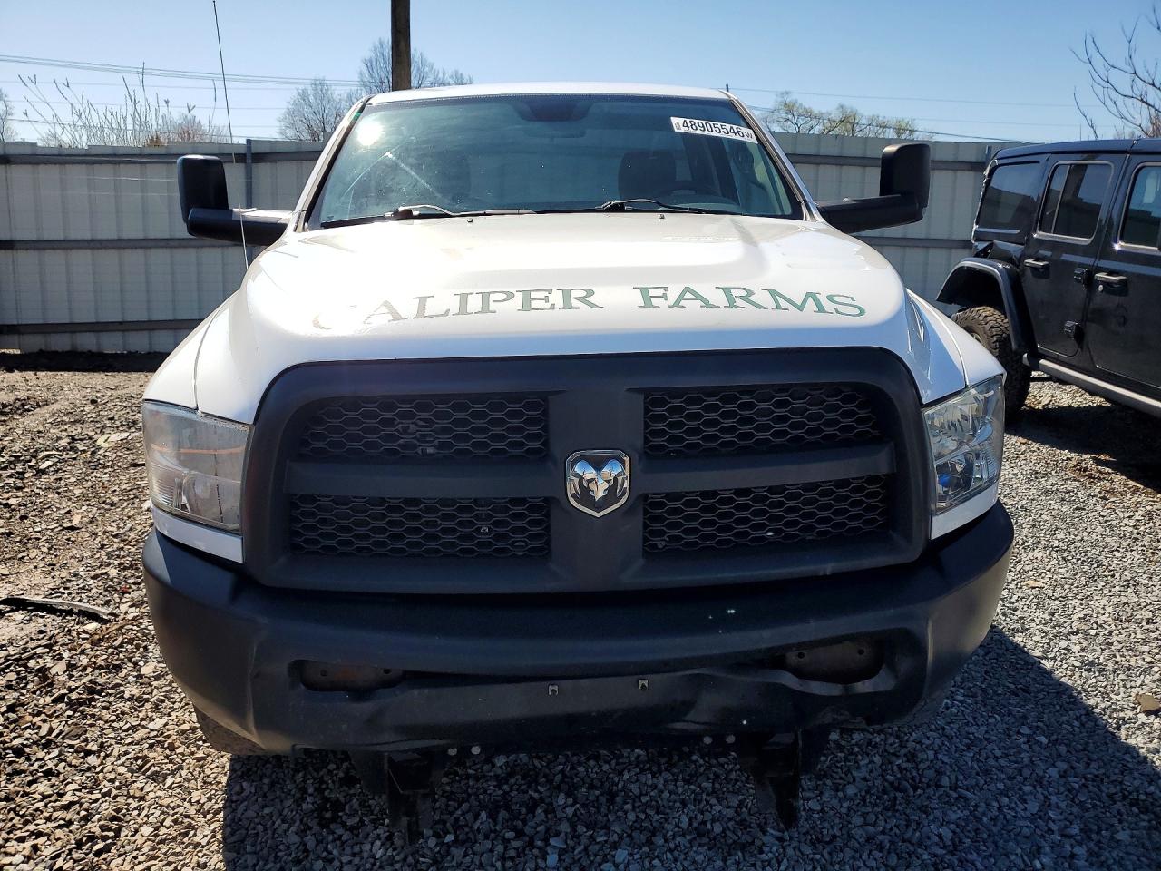 2014 Ram 3500 VIN 3C63R3AJ0EG207042 photo 5