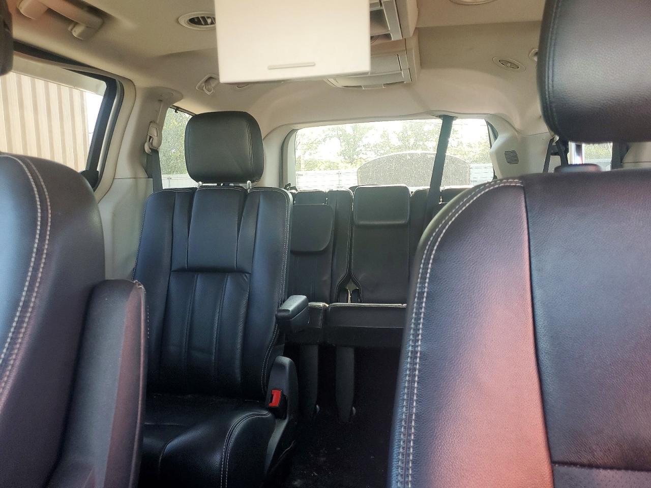 2011 Chrysler Minivan VIN 2A4RR8DGXBR779882 photo 10