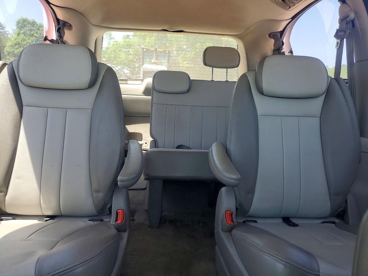 2005 Dodge Caravan VIN 2D4GP44L25R345410 photo 10