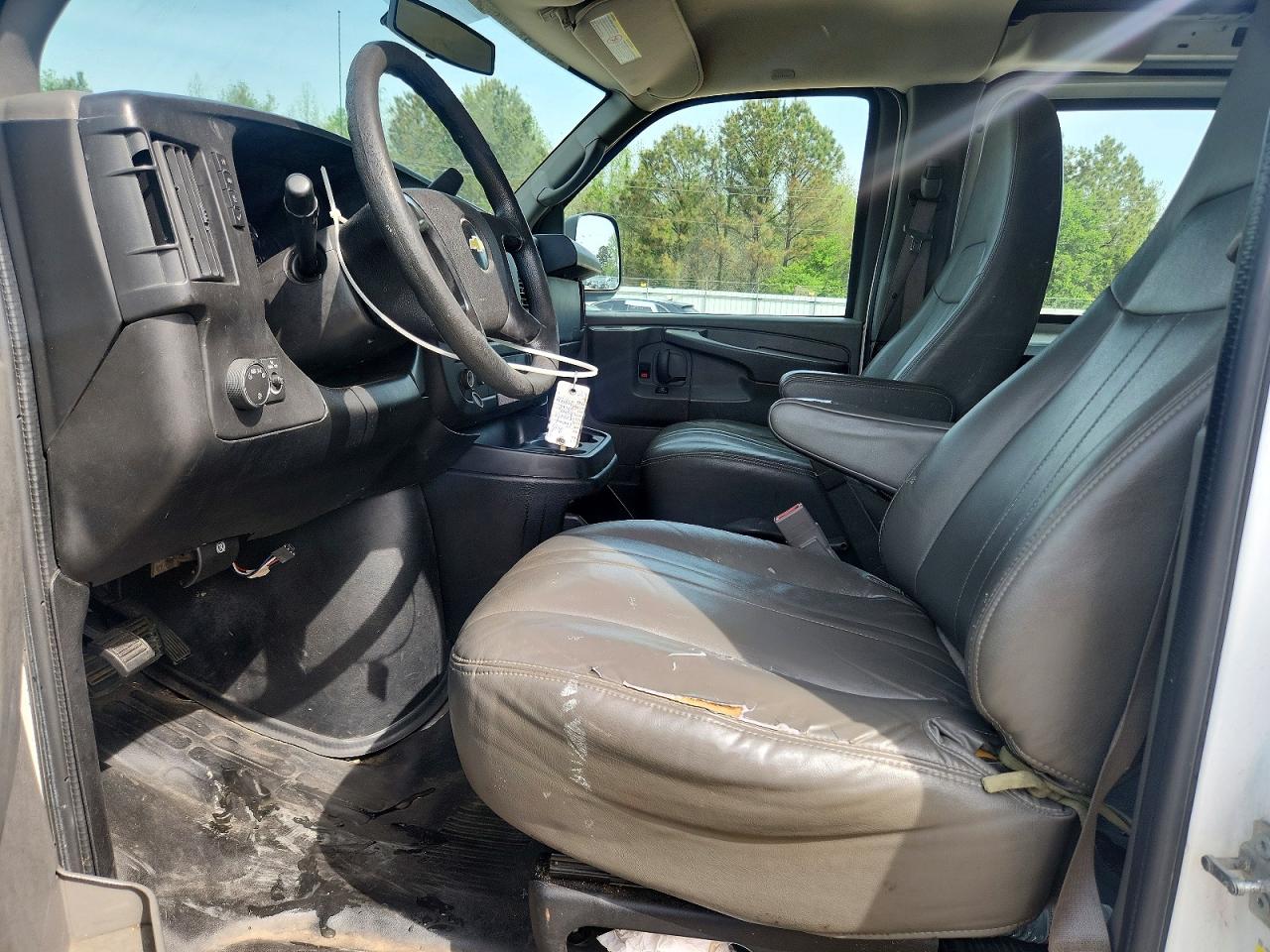 2015 CHEV Express VIN 1GCWGFFF8F1238928 photo 7