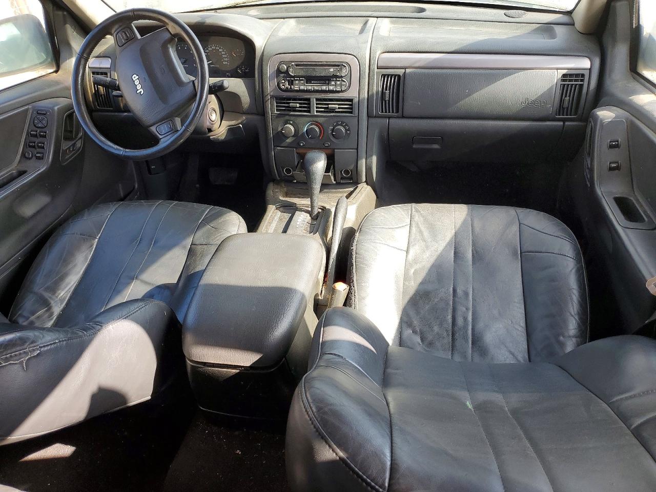 2000 Jeep Cherokee VIN 1J8GX48S02C277989 photo 8