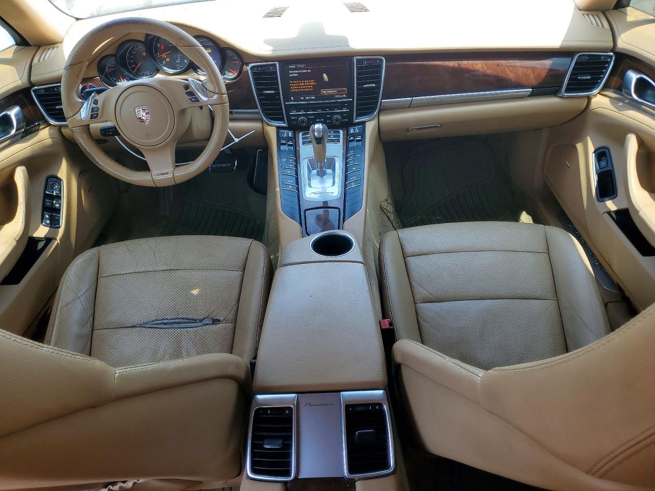 2011 Porsche Panamera VIN WP0AA2A72BL011544 photo 8