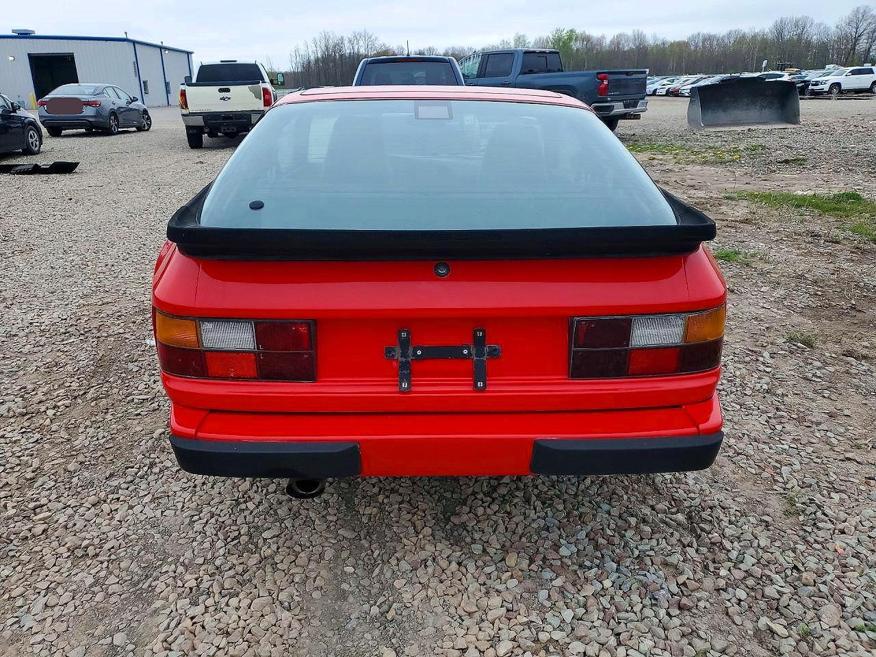 1987 Porsche 944 VIN WP0AB0946HN477387 photo 6