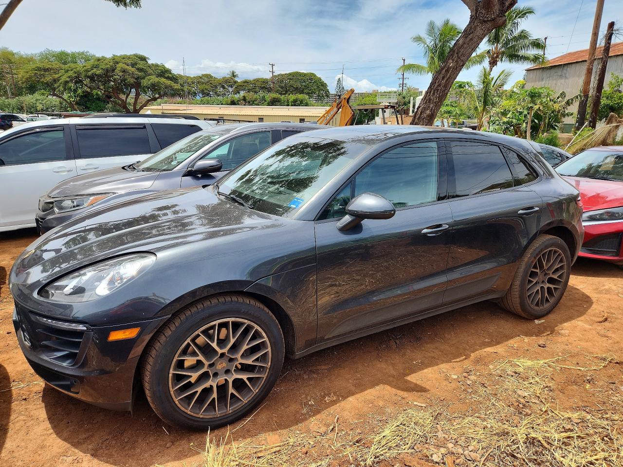 2018 PORSCHE Macan VIN WP1AA2A5XJLB22225 photo 1