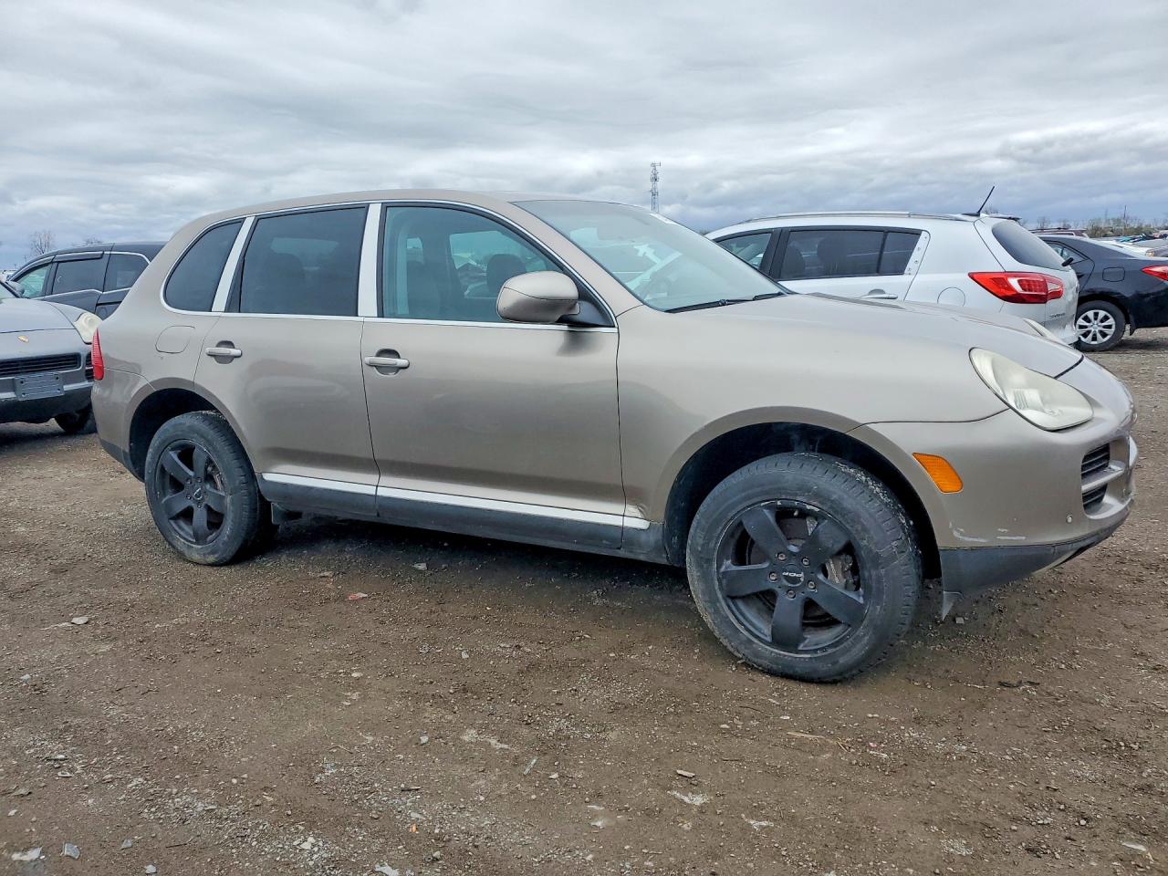 2004 Porsche Cayenne VIN WP1AA29P34LA21733 photo 4