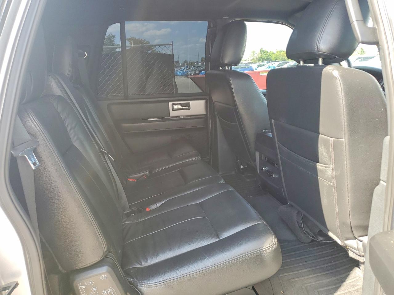 2015 Ford Expedition VIN 1FMJK1JT0FEF32014 photo 11
