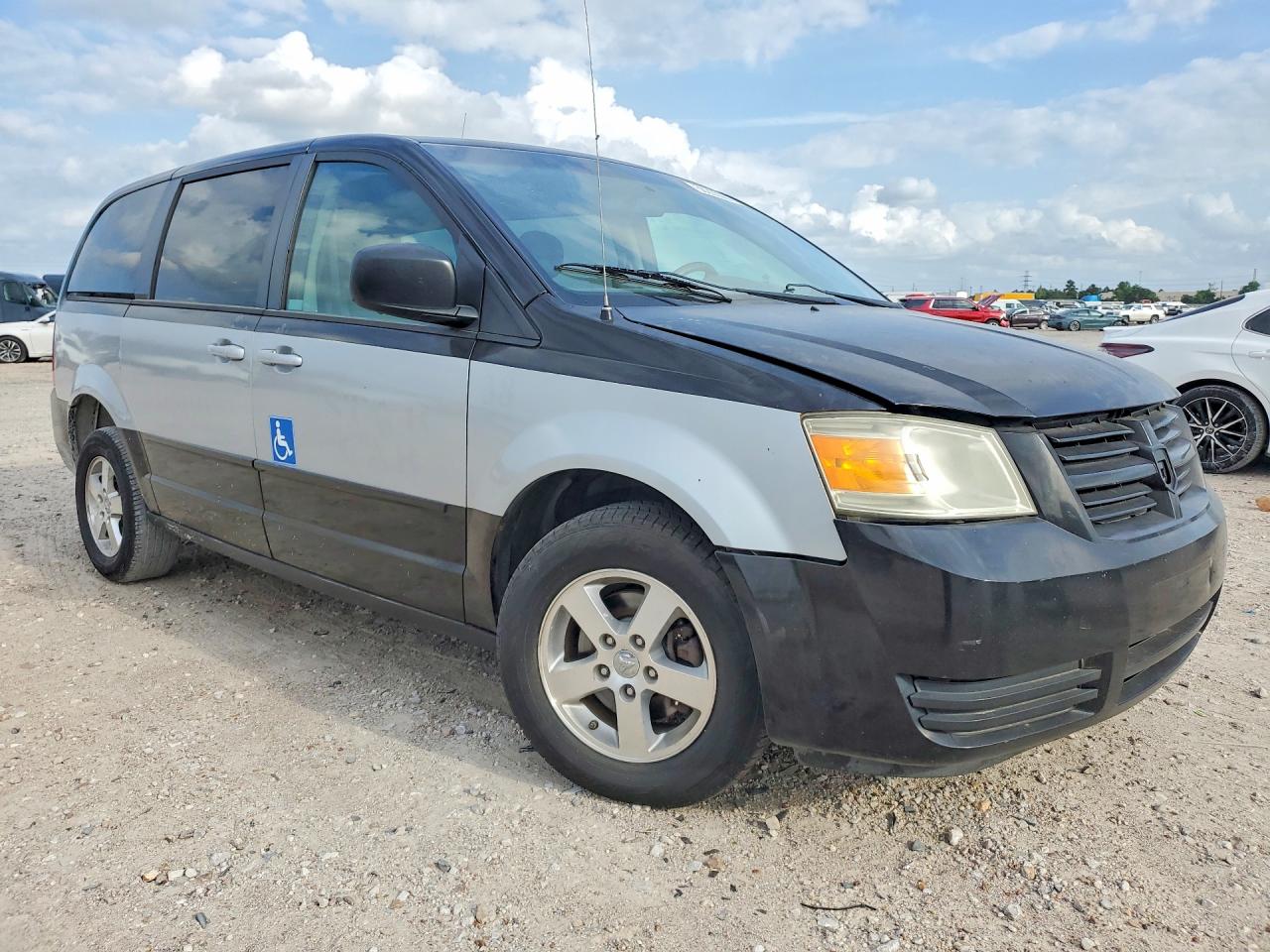 2009 Dodge Caravan VIN 2D8HN44E09R542155 photo 4