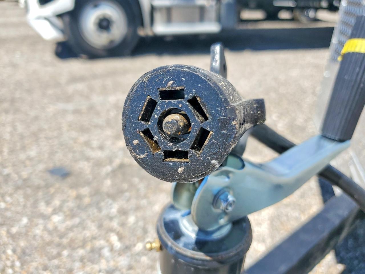 2026 QUALITY Trailer VIN 50ZBE1221TN073619 photo 8