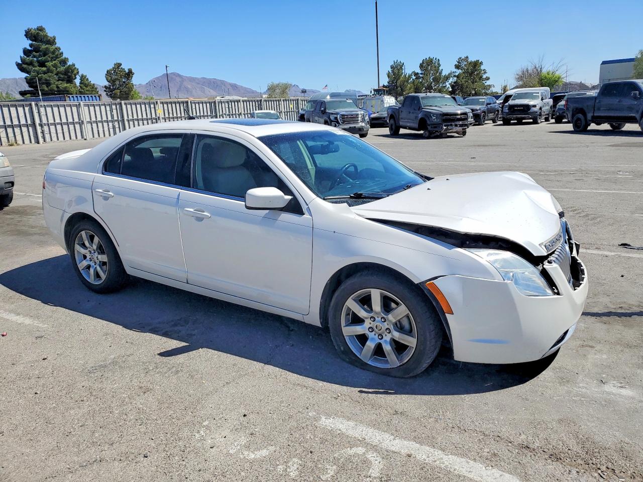 2010 MERCURY Milan VIN 3MEHM0JG3AR663825 photo 4