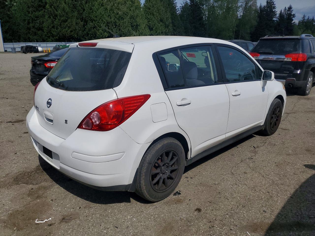 2007 Nissan Versa VIN 3N1BC13E87L417945 photo 3