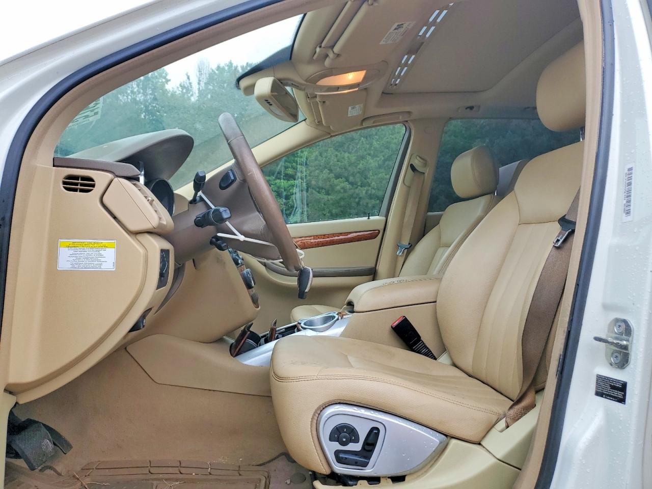 2008 Mercedes R-class VIN 4JGCB56E88A081760 photo 7