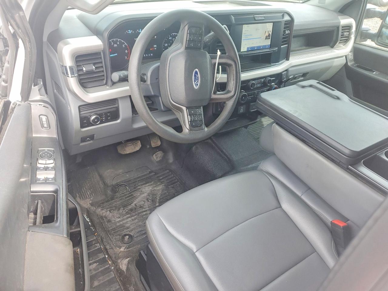 2025 Ford F250 VIN 1FT8X2BA0SEC64048 photo 8